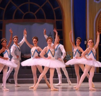 Antoinettes Dream Ballet
